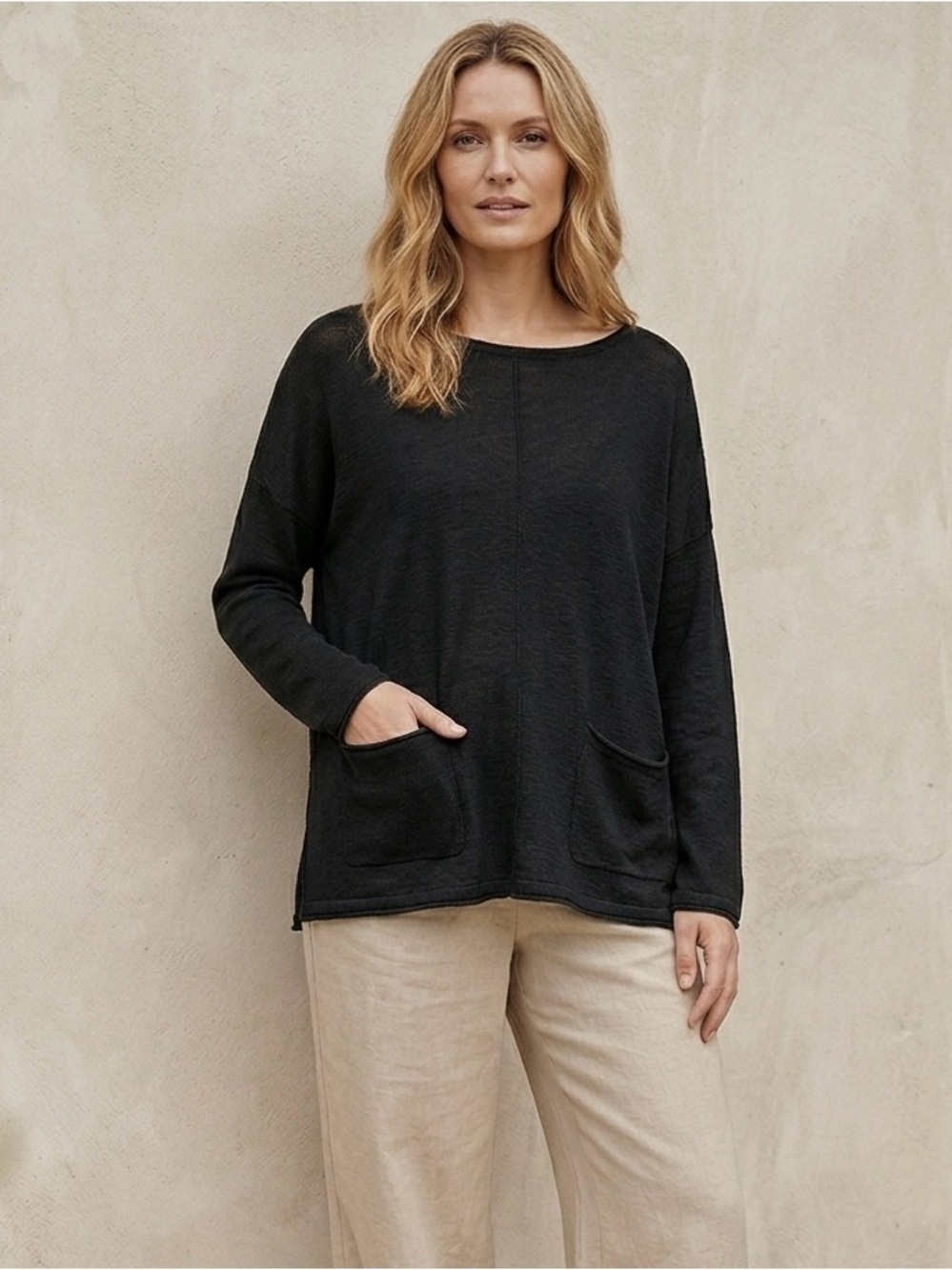 Country Road Lightweight Linen Knit Top Size M